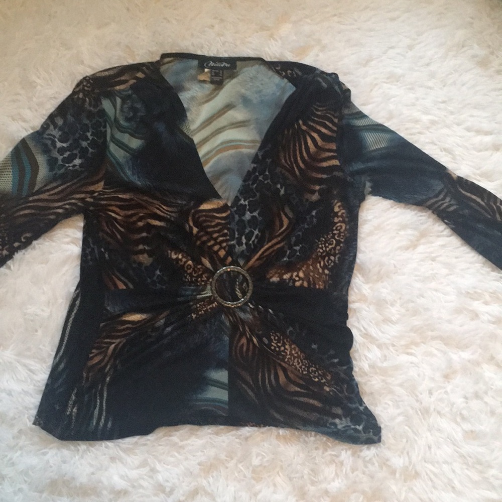 Women’s dress shirt.